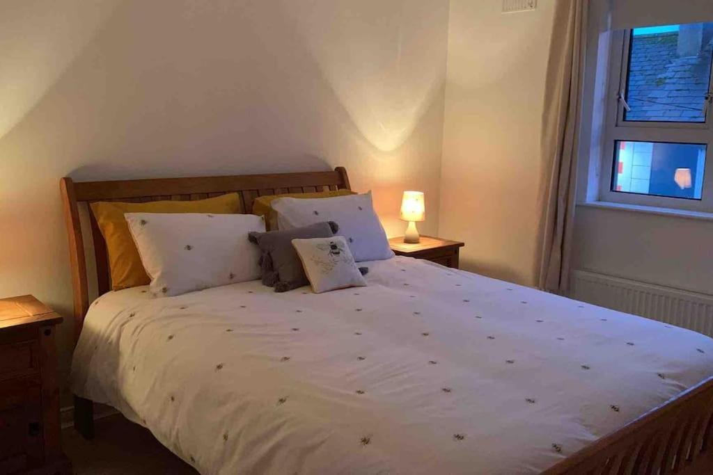Bumblebee Cottage Donegal Town Ngoại thất bức ảnh