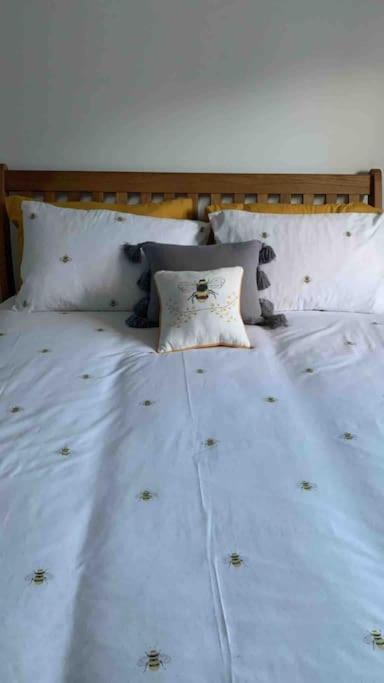 Bumblebee Cottage Donegal Town Ngoại thất bức ảnh