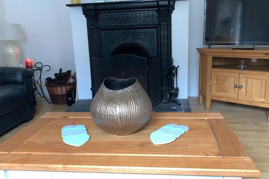 Bumblebee Cottage Donegal Town Ngoại thất bức ảnh